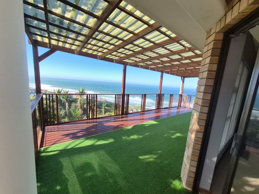 4 Bedroom Property for Sale in Dana Bay Western Cape
